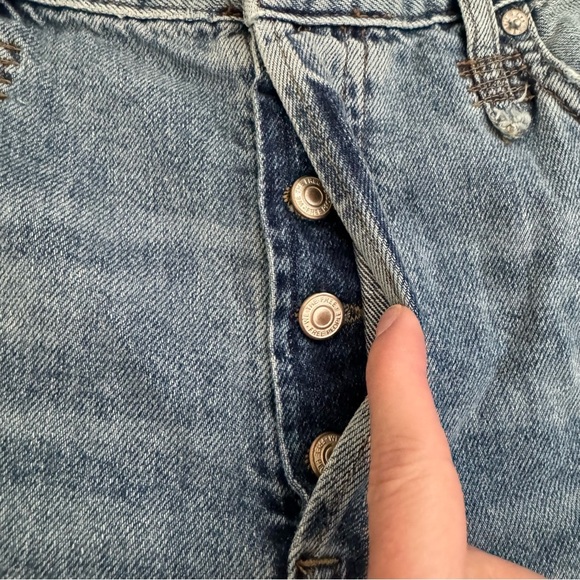Free People NWT We The Free Distressed Denim Shorts - Picture 3 of 7